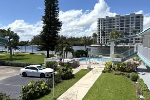 1201 N Riverside Dr, Pompano Beach, FL 33062 - Photo 36