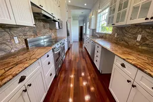 929 NE 18th Ct, Fort Lauderdale, FL 33305 - Photo 16