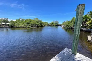 929 NE 18th Ct, Fort Lauderdale, FL 33305 - Photo 58