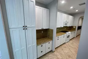929 NE 18th Ct, Fort Lauderdale, FL 33305 - Photo 44
