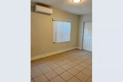 2201 NE 135th Lane, Miami, FL 33181 - Photo 8