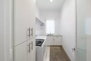 2530 Lucille Dr, Fort Lauderdale, FL 33316 - Photo 22