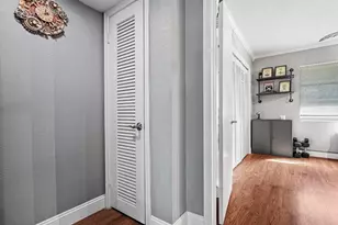 72 NE 20th Ct, Wilton Manors, FL 33305 - Photo 12