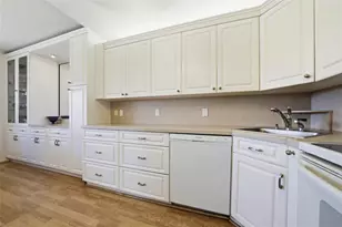 211 Richmond A, Deerfield Beach, FL 33442 - Photo 2