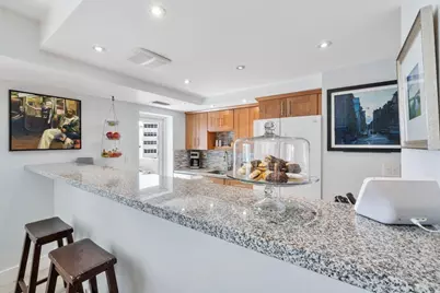 2715 N Ocean Boulevard #4E, Fort Lauderdale, FL 33308 - Photo 8