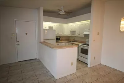 9728 S Belfort Circle #206, Tamarac, FL 33321 - Photo 2