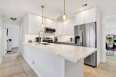 6298 NW 15th Street, Margate, FL 33063 - Photo 6