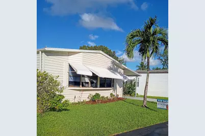 3353 Lake Overlook Place, Lantana, FL 33462 - Photo 2