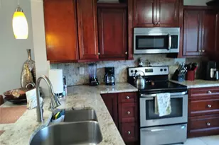 55 SE 14th St, Boca Raton, FL 33432 - Photo 2