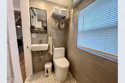 12 SW 6th Street, Delray Beach, FL 33444 - Photo 6