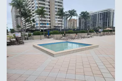 [Address not provided], Hallandale Beach, FL 33009 - Photo 26