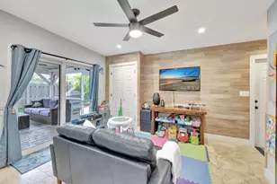 1163 NE 3rd Ave, Boca Raton, FL 33432 - Photo 8