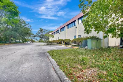 4505 NW 103rd Avenue, Sunrise, FL 33351 - Photo 68