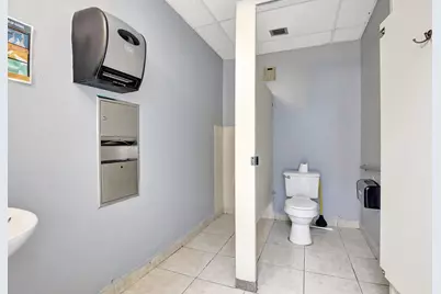 4505 NW 103rd Avenue, Sunrise, FL 33351 - Photo 14