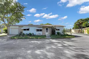 2617 SW Natura Ave, Deerfield Beach, FL 33441 - Photo 2