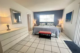 492 Tilford W, Deerfield Beach, FL 33442 - Photo 14