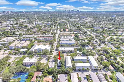 621 NE 28th Street, Wilton Manors, FL 33334 - Photo 4