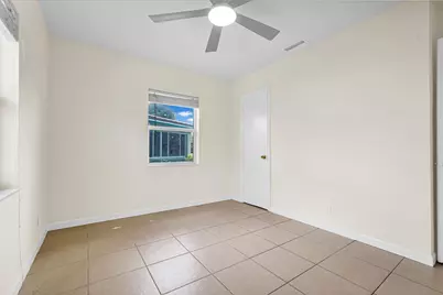 261 NE 45th Street, Oakland Park, FL 33334 - Photo 38