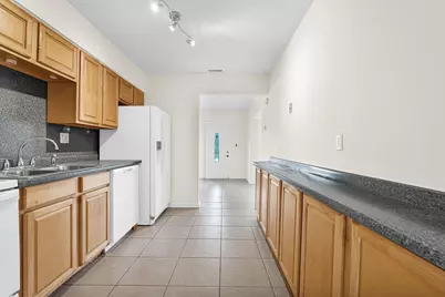 261 NE 45th Street, Oakland Park, FL 33334 - Photo 22