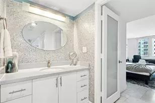 2301 Collins Ave Unit, Miami Beach, FL 33139 - Photo 10