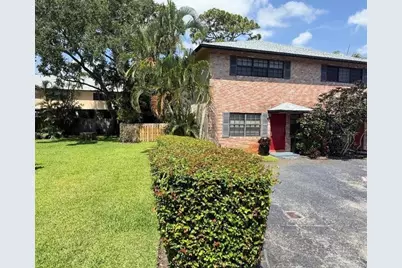 2113 NE 11th Avenue #2113, Fort Lauderdale, FL 33305 - Photo 1