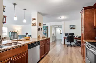 3050 NE 47th Ct, Fort Lauderdale, FL 33308 - Photo 8