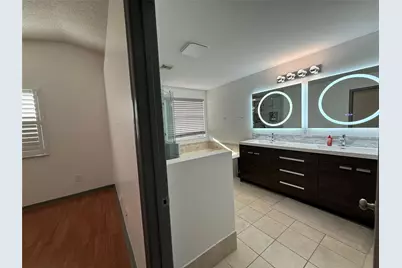 322 SW 193rd Avenue, Pembroke Pines, FL 33029 - Photo 4