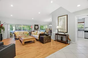 4803 Queen Palm Ln, Tamarac, FL 33319 - Photo 4