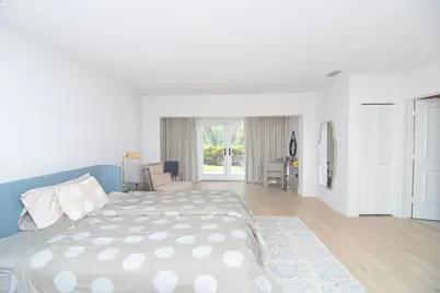 8208 Twin Lake Drive, Boca Raton, FL 33496 - Photo 10