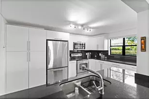 16051 Blatt Blvd, Weston, FL 33326 - Photo 18