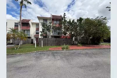 1744 NW 55th Avenue #102, Lauderhill, FL 33313 - Photo 2