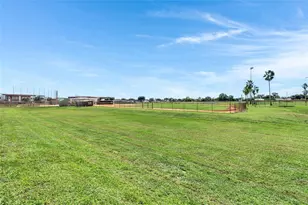 1038 SW Fisherman Ave, Port Saint Lucie, FL 34953 - Photo 52