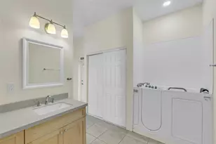 1038 SW Fisherman Ave, Port Saint Lucie, FL 34953 - Photo 28