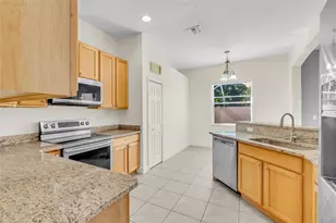 1038 SW Fisherman Ave, Port Saint Lucie, FL 34953 - Photo 6