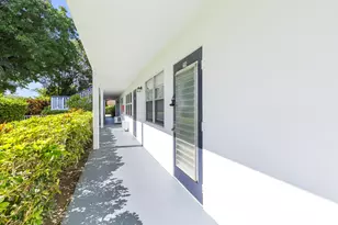 209 Ventnor M, Deerfield Beach, FL 33442 - Photo 2
