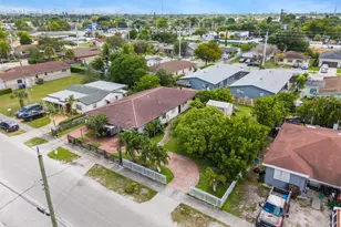 5720 Flagler St, Hollywood, FL 33023 - Photo 2