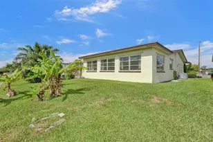 4712 NW 41st Ave, Tamarac, FL 33319 - Photo 36