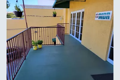 2745 E Oakland Park Boulevard, Fort Lauderdale, FL 33306 - Photo 10