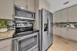 1835 Park Ln, Fort Lauderdale, FL 33315 - Photo 14