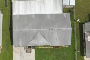 1081 6th St, Okeechobee, FL 34974 - Photo 4