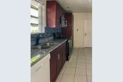 2421 NW 63rd Avenue, Sunrise, FL 33313 - Photo 4