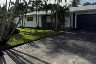 1370 SW 32nd St, Fort Lauderdale, FL 33315 - Photo 1