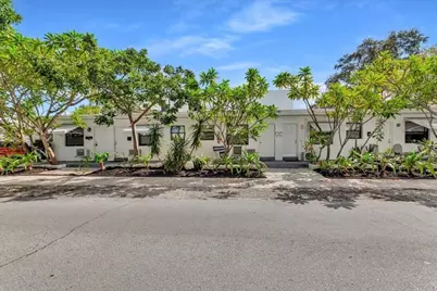 560 NE 15th Avenue, Fort Lauderdale, FL 33301 - Photo 2