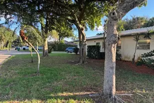 8244 NW 6th St, Coral Springs, FL 33071 - Photo 4