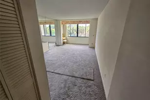 4770 Fountains Dr, Lake Worth, FL 33467 - Photo 6