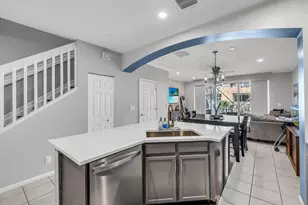 9723 Lago Dr, Boynton Beach, FL 33472 - Photo 4