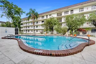 500 NE 2nd St, Dania Beach, FL 33004 - Photo 18