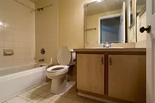 735 SW 148th Ave, Davie, FL 33325 - Photo 10