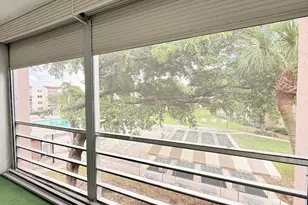 2851 Somerset Dr, Lauderdale Lakes, FL 33311 - Photo 12