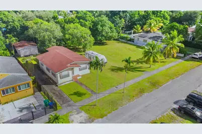 23 NE 116th Street, Miami, FL 33161 - Photo 2